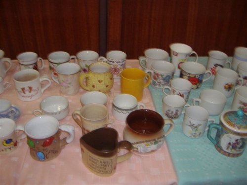 Klub dobré pohody - výstava hrnků a hrnečků - 14.2.2008